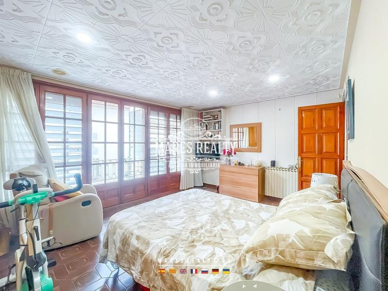 Foto fa276de9-d839-4a88-9124-46111a1c300a. Édifice dans Calella