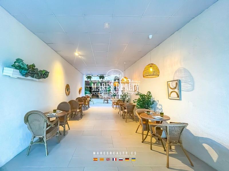 Foto 654e9348-b852-46ac-b5bd-07069d2d8fe2. Local comercial a Calella