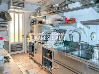 Local commercial à Palafolls. Se vende restaurante con posibilidad de vivienda independiente