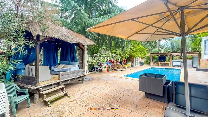 Foto 330810b9-aad3-4d6a-8443-d1fffddfa366. Mas dans can lluis dans Centre Vidreres