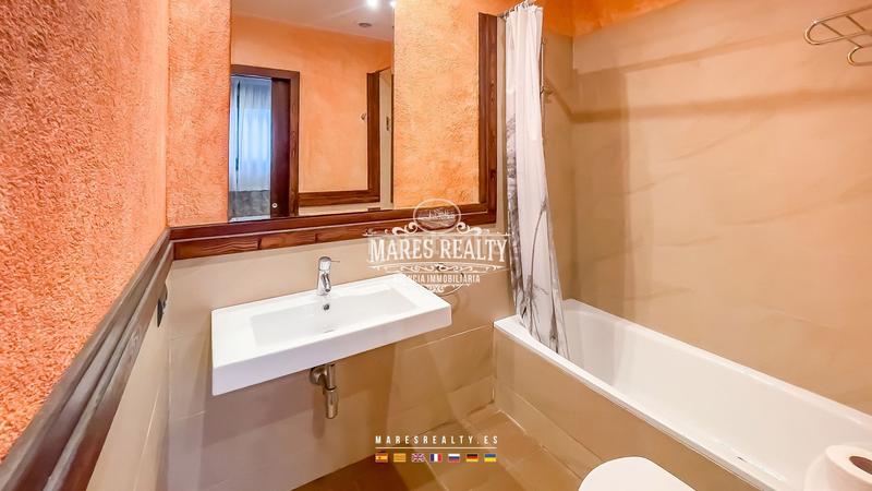 Foto c6b9b0a6-7333-424e-9ac9-1d1e0840afbb. Mas dans can lluis dans Centre Vidreres