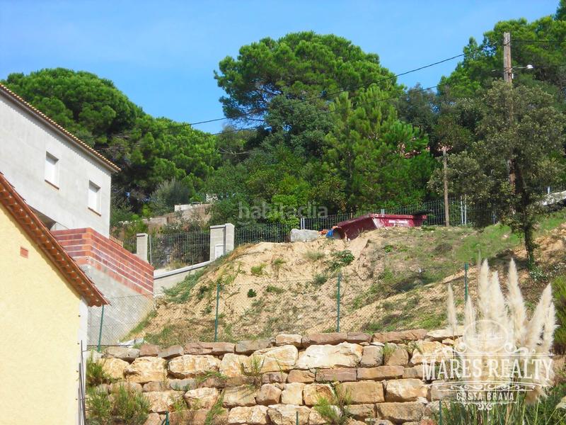Foto 0b59e81d-dfe2-4ac2-bcac-14a925c549e4. Terreny residencial a Aiguaviva Parc Vidreres