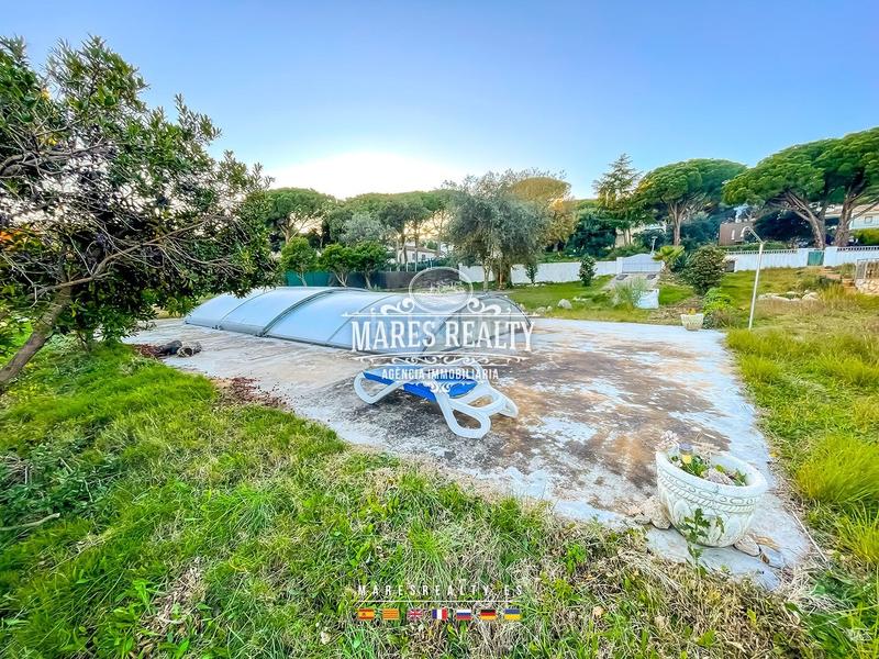 Foto 5d7470e8-108c-4f60-adf1-aaf841535246. Terreno residencial parcela con vistas al mar en la costa brava en Calonge