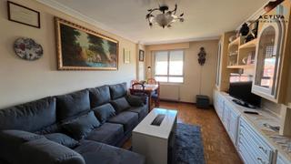 Appartement  Calle los álamos. Piso de 3 dormitorios y 1 baño con plaza de garaje y ascensor en