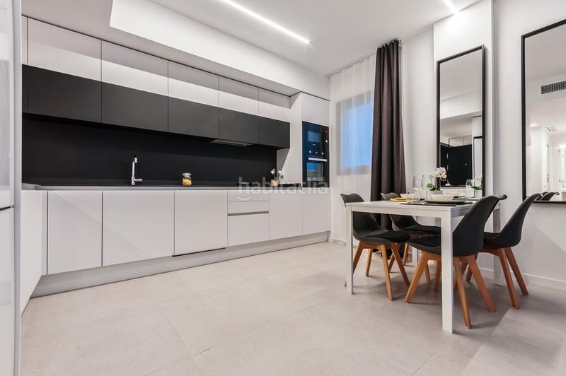 Foto 823f2d31-0c7f-490c-8a6f-280cf95fe011. Location appartement dans carrer de lola iturbe arizcuren 2 dans Barcelona