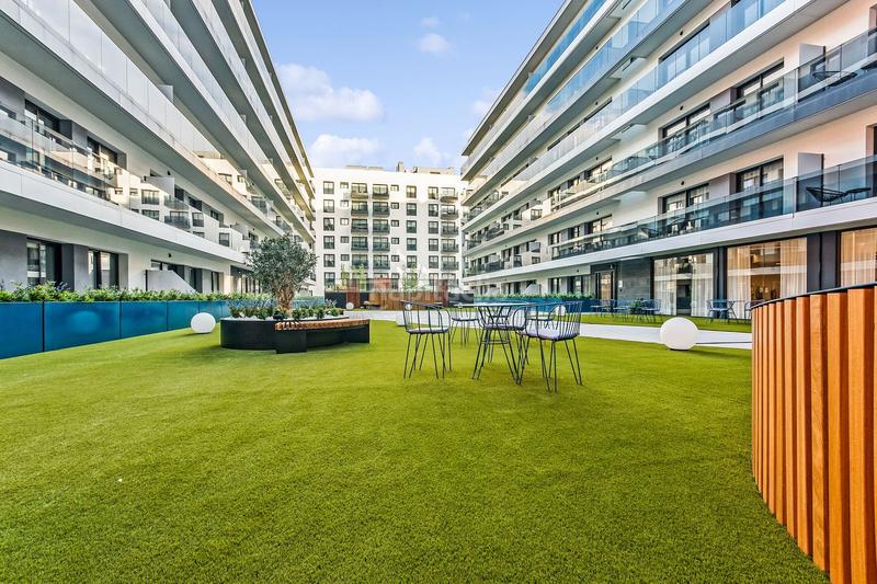 Foto 9914907d-310b-40b0-9fca-548daedb5d85. Location appartement dans carrer de lola iturbe arizcuren 2 dans Barcelona