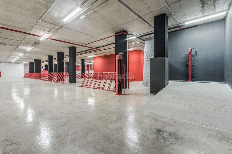 Foto b88333e0-30d5-44ef-b3f9-4aad64828ead. Alquiler piso en carrer de lola iturbe arizcuren 2 en Barcelona