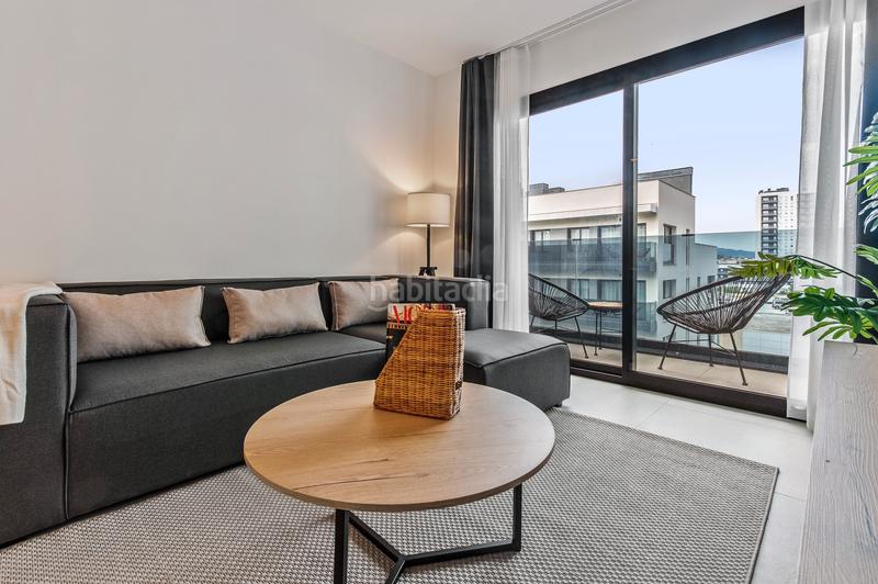 Foto 63a8241d-2fb9-4d62-bbe7-62786433c8c9. Location appartement dans carrer de lola iturbe arizcuren 2 dans Barcelona