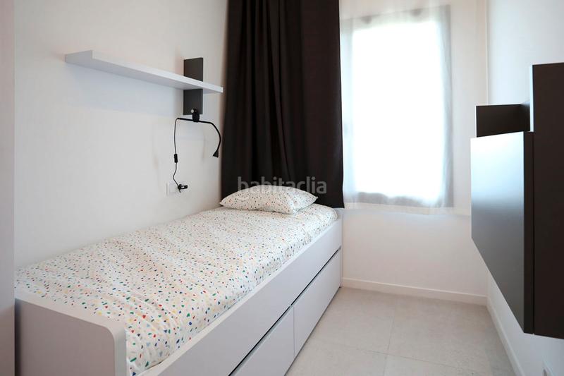 Foto 0e776043-30ae-4758-a75a-1502aab2f568. Miete etagenwohnung in carrer de coll i pujol 17 in Badalona