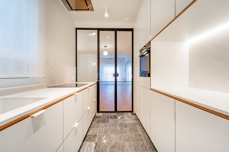 Foto 156b1b53-a4af-4ce0-829c-573bf27f8bd4. Location appartement dans calle de fernández de la hoz 31 dans Madrid
