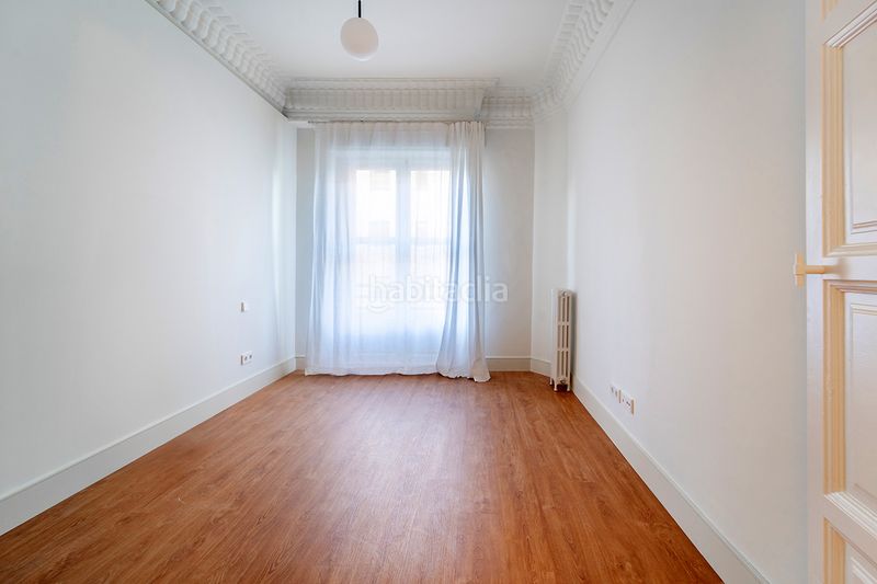 Foto 1a11d68a-9115-4a93-aa62-9b67dc2ebdc7. Location appartement dans calle de fernández de la hoz 31 dans Madrid