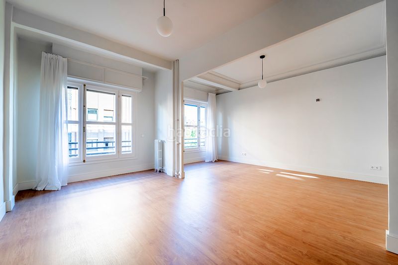 Foto 1a395951-a5f5-4012-a0d9-f2858aa90675. Location appartement dans calle de fernández de la hoz 31 dans Madrid