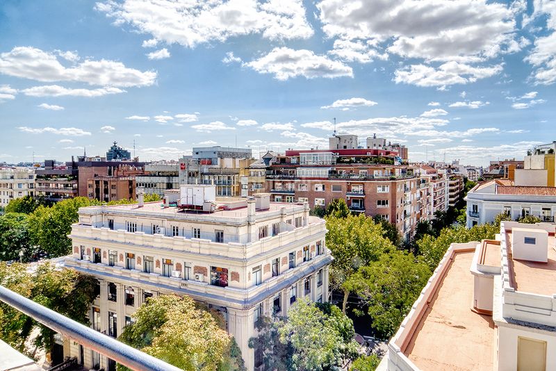 Foto a4da6dfe-5951-47e6-9467-332b1d4d8a0f. Location appartement dans calle de fernández de la hoz 31 dans Madrid