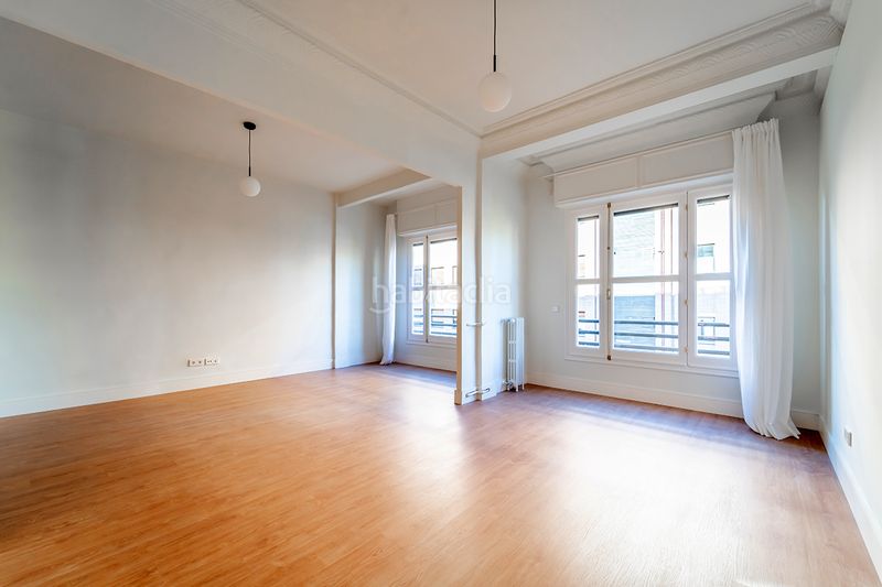 Foto ffa67f66-e2fc-40dc-b205-4c5910029ea7. Location appartement dans calle de fernández de la hoz 31 dans Madrid