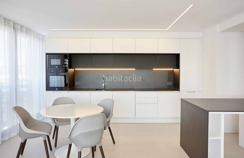 Foto 1b410820-cd80-4e4b-99bf-a09b1ff01fbe. Rent flat in carretera reial 159 in Mas Lluí - Els Miralls Sant Just Desvern