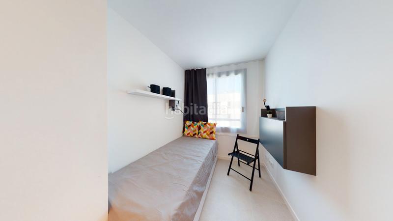 Foto cc8e7e6b-3ba8-4a93-8542-0791b05c0e3d. Affitto appartamento in plaça de kobe 16 in La Sagrera Barcelona