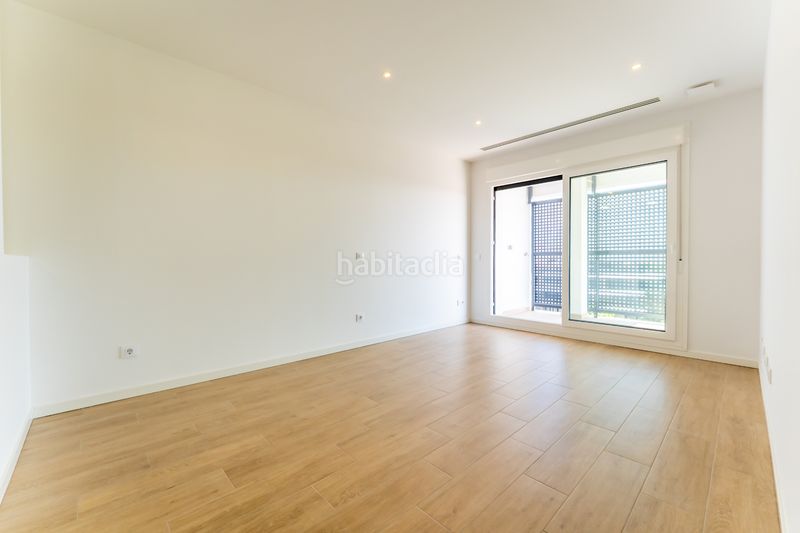 Foto 0df3f872-ff80-4474-b12b-9191310db0da. Miete etagenwohnung in calle de juan ignacio luca de tena 28 in Madrid