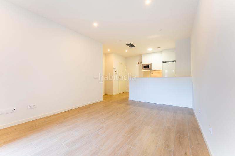 Foto b0928231-8fff-4a77-9dac-b879080f1b22. Alquiler piso en calle de juan ignacio luca de tena 28 en Madrid