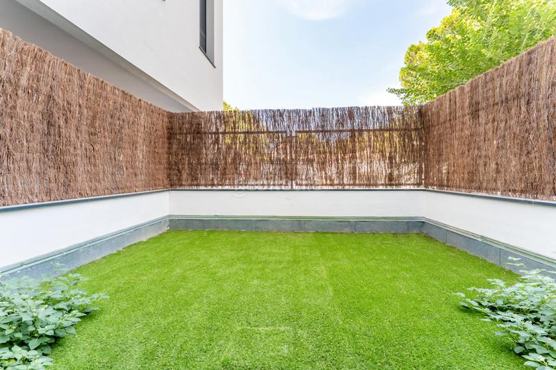 Foto f31be107-fbb0-4e72-9a9d-e4264de9e9c5. Alquiler piso en calle de juan ignacio luca de tena 28 en Madrid