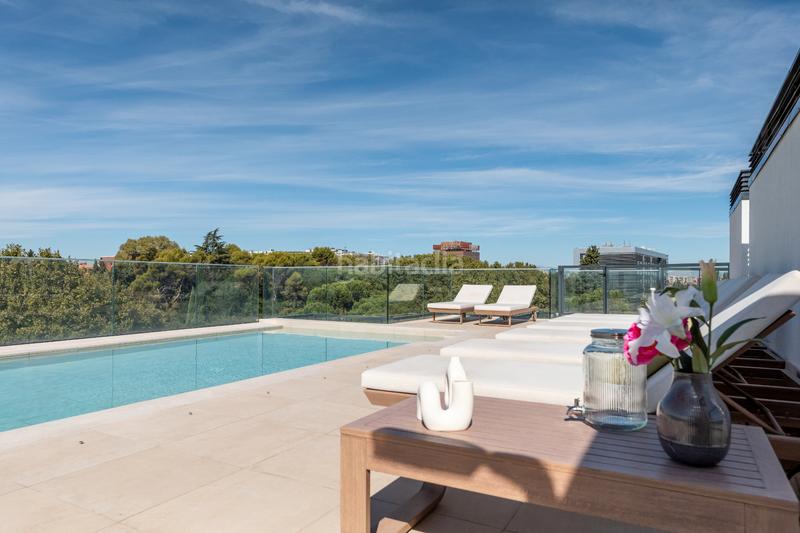 Foto 250d744b-d704-422d-aba6-afcb009d4324. Location appartement dans calle de juan ignacio luca de tena 28 dans Madrid