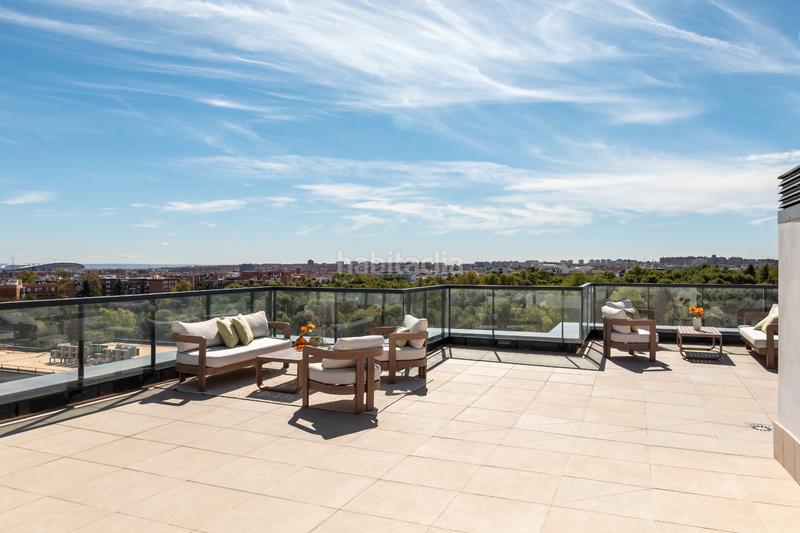 Foto 90700ceb-7d5a-4728-be07-134ae79cd8bb. Location appartement dans calle de juan ignacio luca de tena 28 dans Madrid