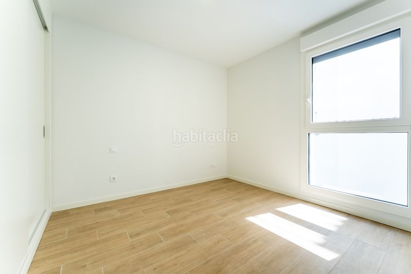 Foto d3b0faae-da76-4399-b4cd-962ad9069dc5. Miete etagenwohnung in calle de juan ignacio luca de tena 28 in Madrid