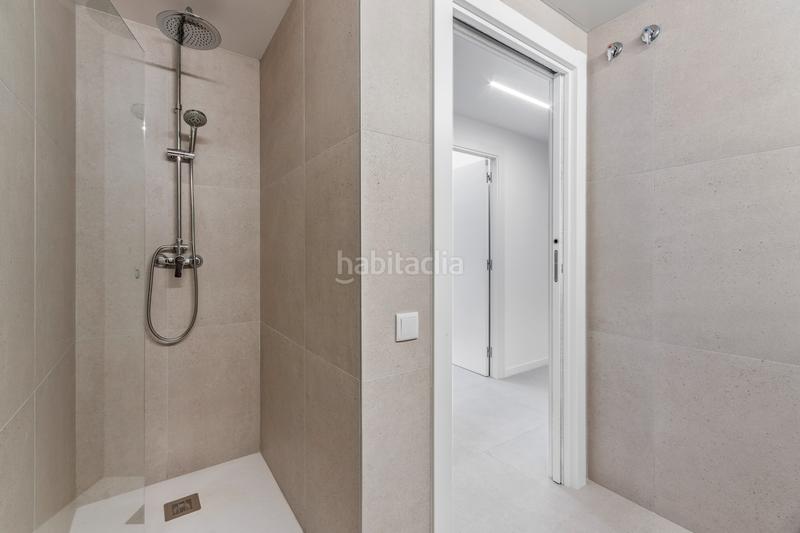 Foto f2354114-ffda-4cf1-9c39-e44e47172799. Alquiler piso en carrer gretel ammann martinez 1 en Barcelona