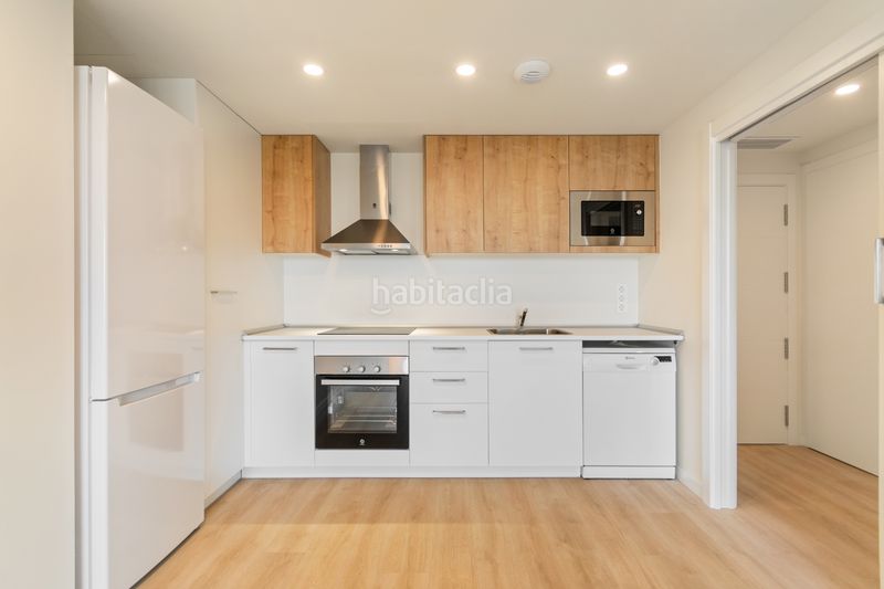 Foto a05816df-67e8-43fe-a551-7b61eb76da02. Location appartement dans carrer de sant mateu 10 dans Esplugues de Llobregat