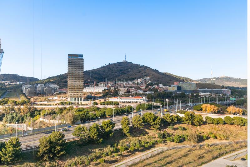 Foto 0de9a6b5-0794-42db-92c2-7498c6b3219c. Location appartement avec chauffage parking piscine dans Esplugues de Llobregat