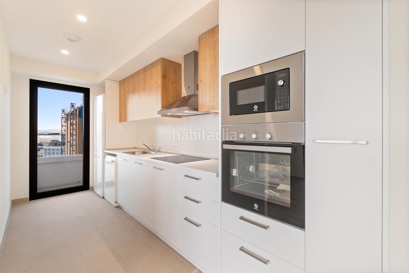 Foto 7966685d-cd02-45ab-9897-3458aa42470d. Location appartement avec chauffage parking piscine dans Esplugues de Llobregat