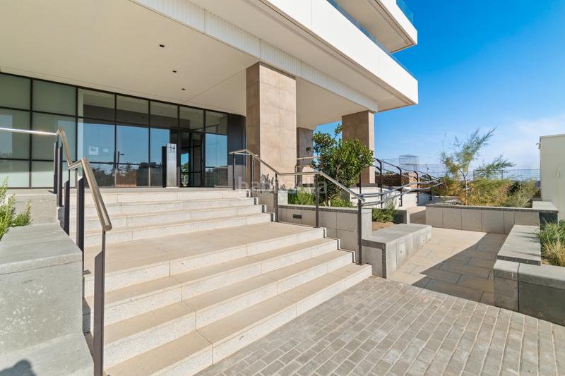 Foto 99c707f9-37dc-45cb-be3e-4890e63cbda3. Location appartement avec chauffage parking piscine dans Esplugues de Llobregat