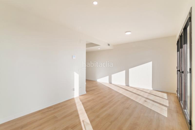 Foto 9b25ea71-1181-4ea5-b70b-abe60548a585. Location appartement avec chauffage parking piscine dans Esplugues de Llobregat