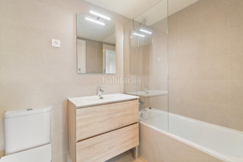 Foto af34003d-a06f-4fe6-8899-12e989a550f2. Location appartement avec chauffage parking piscine dans Esplugues de Llobregat