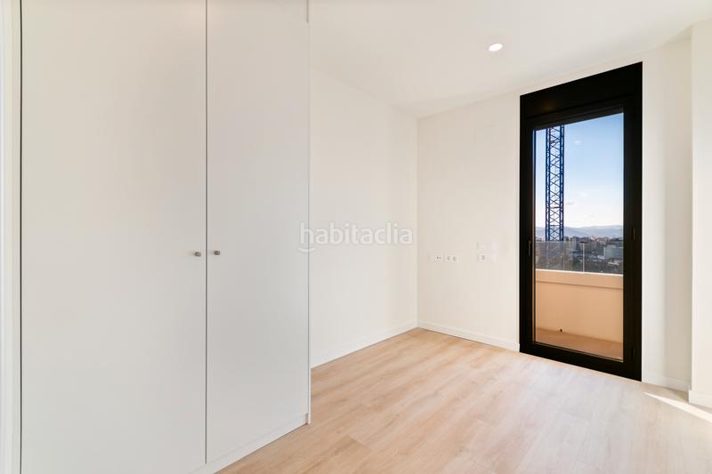 Foto ee321660-8311-4d43-8ef4-d7afda96b09e. Location appartement avec chauffage parking piscine dans Esplugues de Llobregat