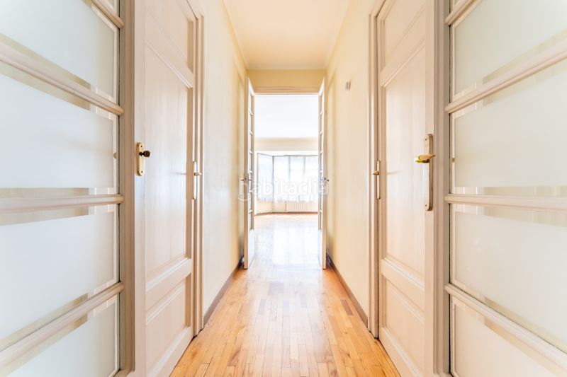 Foto 6062fbf7-4d64-41c5-a22c-e8da52d1b83e. Pis a carrer de casp 85 a Fort Pienc Barcelona