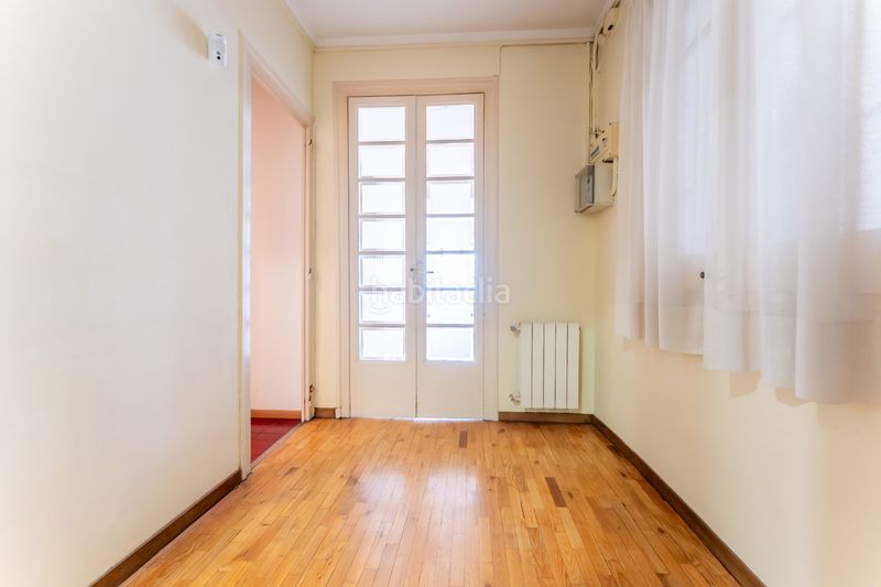 Foto b6f2e0c2-c719-4a7f-a59e-cd59bdd70433. Pis a carrer de casp 85 a Fort Pienc Barcelona