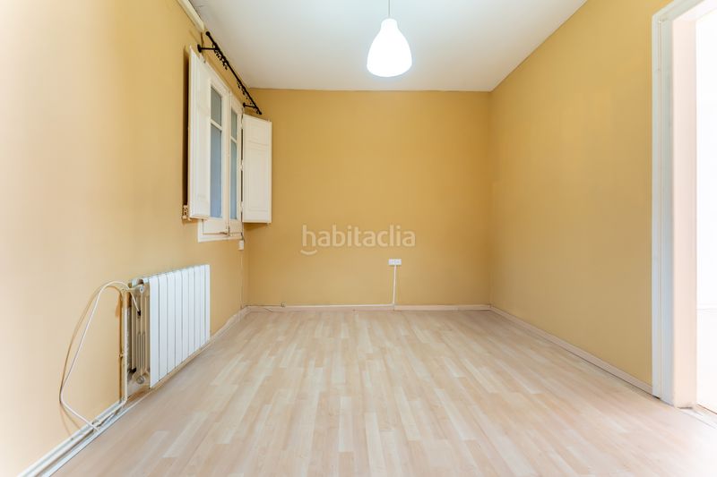 Foto bef2160c-5c61-4451-9080-e22a6e994cff. Pis a carrer de casp 85 a Fort Pienc Barcelona