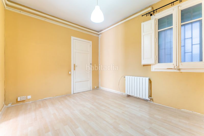 Foto c58a8aec-8acc-483a-a934-a750b856782d. Pis a carrer de casp 85 a Fort Pienc Barcelona