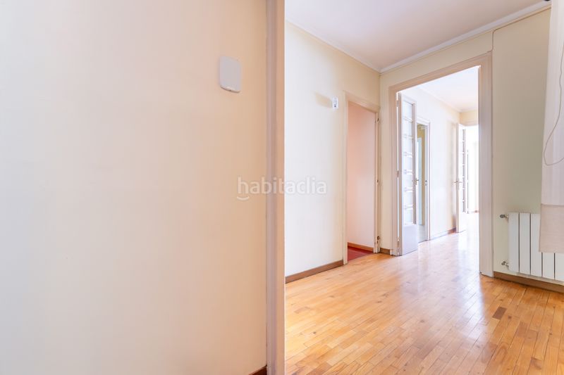 Foto d2200466-b719-49ac-b756-0f369f985de5. Pis a carrer de casp 85 a Fort Pienc Barcelona