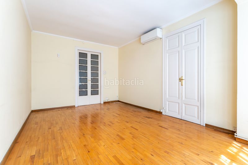 Foto f05d36f7-0d4e-44ce-8600-b129f6f94def. Pis a carrer de casp 85 a Fort Pienc Barcelona