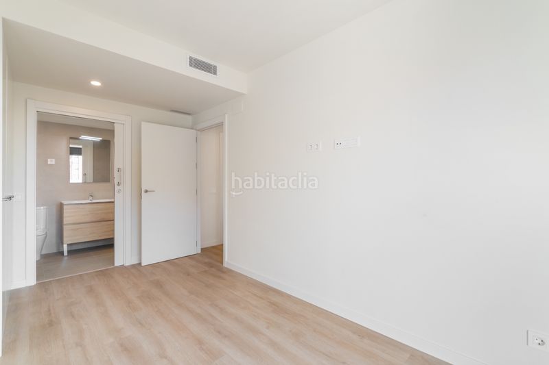 Foto 0285c074-e3e7-421f-b612-4f078c41b3d4. Location appartement dans carrer de sant mateu 10 dans Esplugues de Llobregat