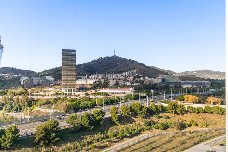 Foto 2a2efd3d-7fdd-4a1c-bca5-9d5f847ea2a5. Location appartement dans carrer de sant mateu 10 dans Esplugues de Llobregat