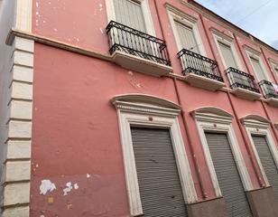 Casa  Calle la fuente. Casa señorial con local amplia y muy bien ubicada