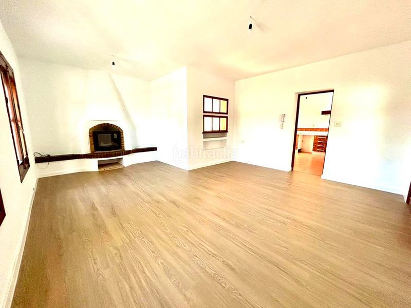 Foto 803b8bca-37c4-4afa-93ef-8fe8b7318b6d. Xalet amb aparcament a El Alquián Almería