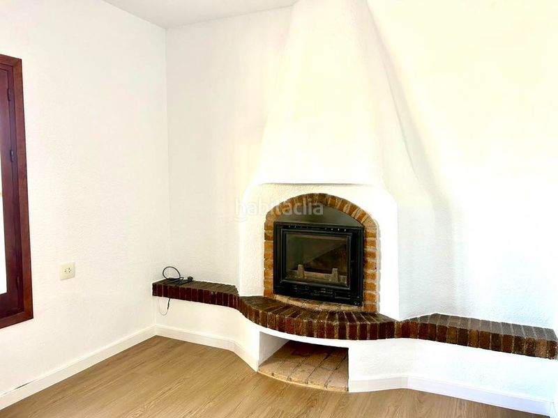 Foto f5297765-b239-4e71-b33e-ca75518ca37d. Xalet amb aparcament a El Alquián Almería