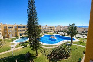 Pis a Camino del encaje 33. Apartamento en retamar sur con piscina comunitaria