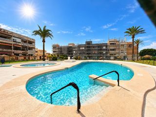 Apartment in Camino del pueblo 14. Apartamento en segunda línea de playa de retamar con terraza