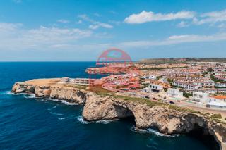 Xalet a Cala en Blanes. Exclusiva! se vende en exclusiva chalet nuevo en 1 lnea de mar