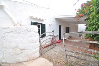 Masia a Sant Lluís-S´Ullestrar-Torret. Casa de campo en sant lluís.
