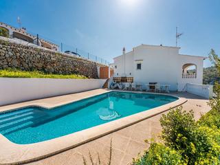 Xalet a Sant Climent-Es Canutells. Chalet en canutells con vistas al mar
